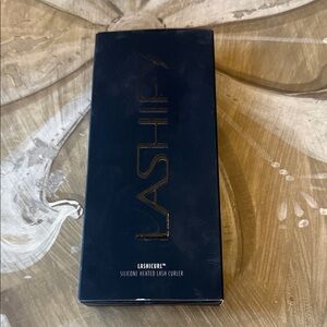Lashify Lashicurl Heated Silicone Lash Curler New in Box